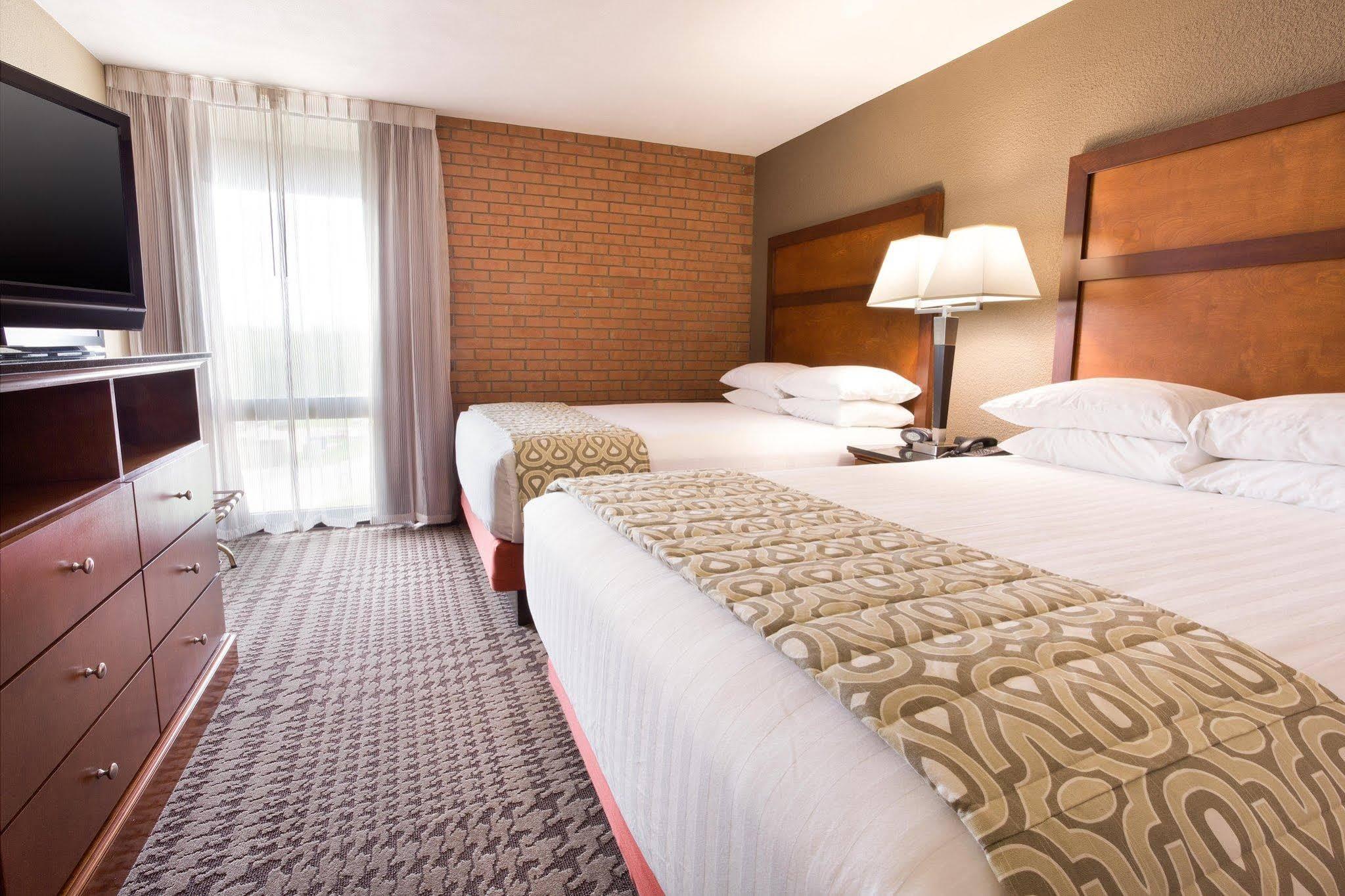 Drury Inn & Suites Jackson Mo Eksteriør bilde